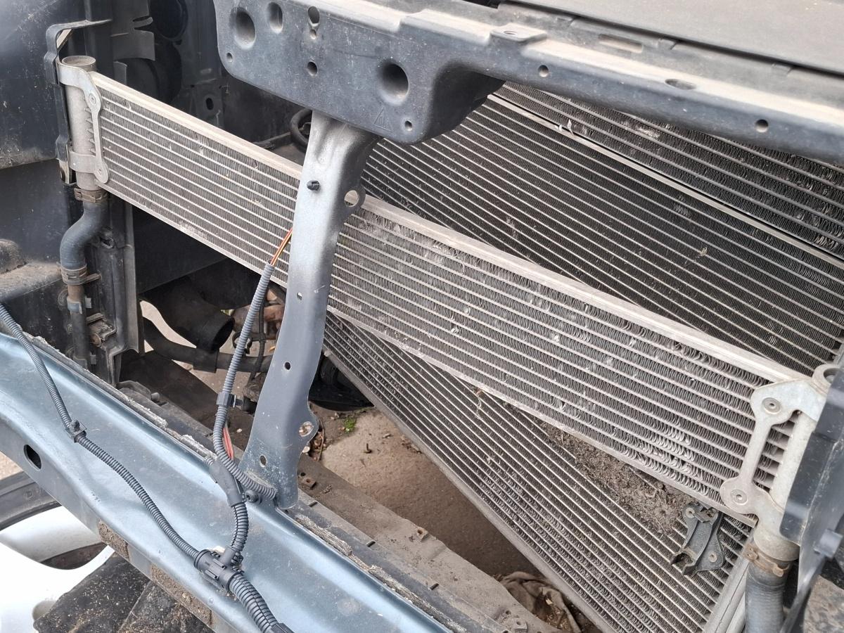 Radiator lichid de racire VOLKSWAGEN TOUAREG 7LA, 7L6, 7L7 2002 - 2013 3.0 V6 TDI BKS, CATA 7L6121212B
