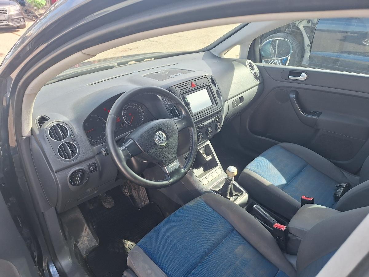 Dezmembrez VOLKSWAGEN GOLF PLUS 5M1, 521 2007 2.0 TDI BMM 103KW|140HP