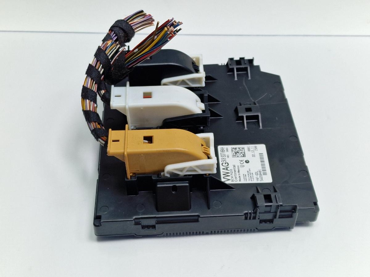Modul confort VOLKSWAGEN JETTA IV 162, 163, AV3, AV2 2009 -> 1.2 TSI CBZB Continental 5K0937084H