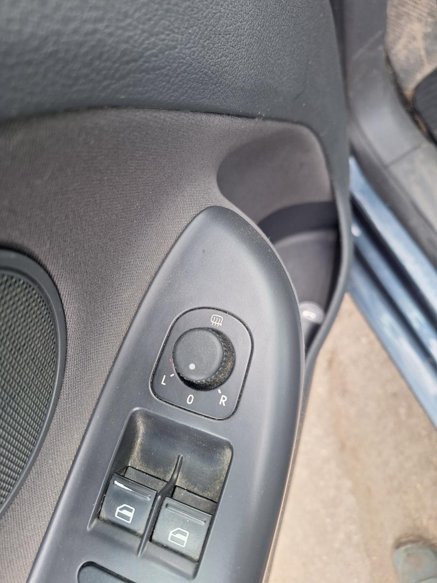 Buton reglaj oglinda laterala VOLKSWAGEN GOLF PLUS 5M1, 521 2004 - 2013 2.0 TDI BMM