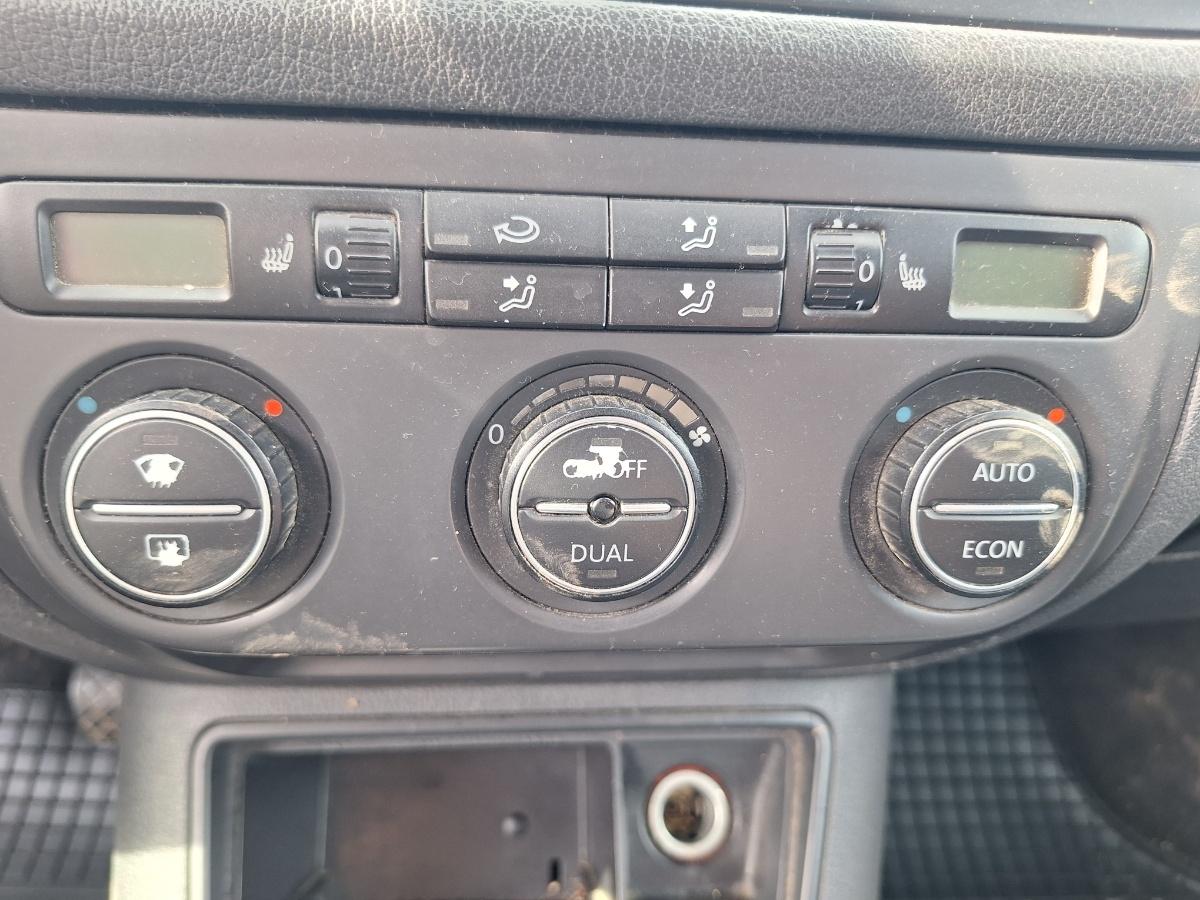 Panou Clima cu incalzire in scaune VOLKSWAGEN GOLF PLUS 5M1, 521 2004 - 2013 2.0 TDI BMM