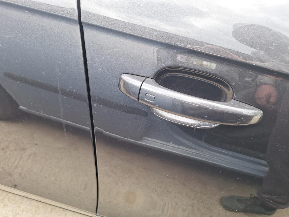 Maner exterior portiera fata dreapta AUDI A4 IV Avant 8K5, B8 2007 - 2015 2.0 TDI CAGA, CJCA, CMEA, CMFA