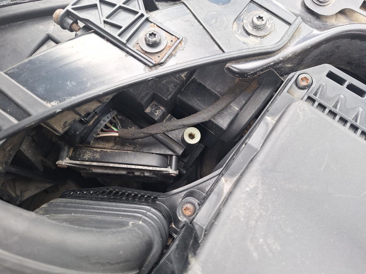 Far dreapta cu xenon LED si lupa AUDI A4 IV Avant 8K5, B8 2007 - 2011