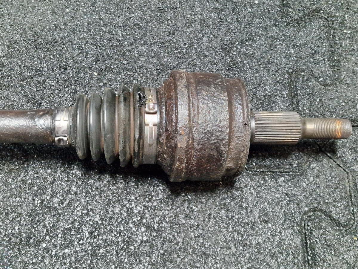 Planetara spate VOLKSWAGEN TOUAREG 7LA, 7L6, 7L7 2002 - 2013 2.5 R5 TDI BAC, BPE 7L6407271GX