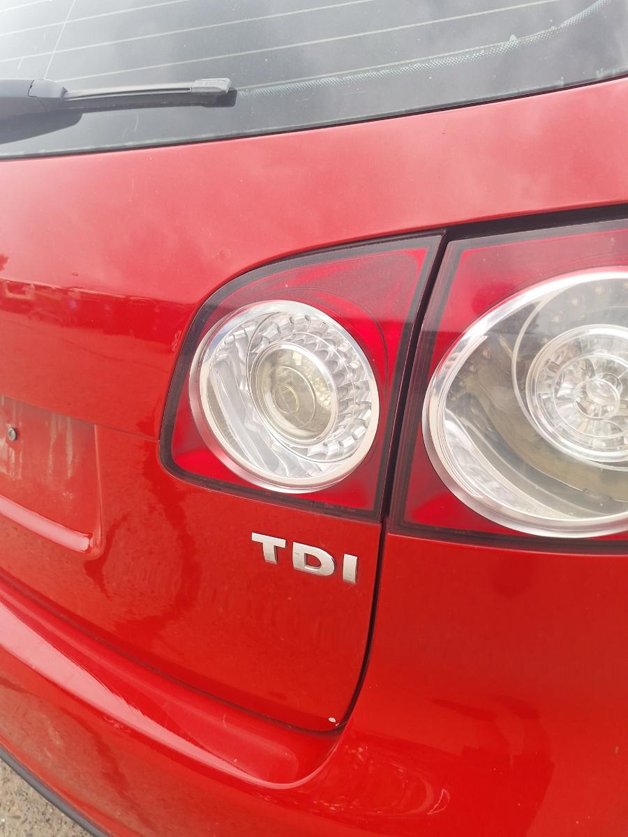 Stopuri hayon dreapta VOLKSWAGEN GOLF PLUS 5M1, 521 2006 1.9 TDI BXE 77KW|105HP 2006
