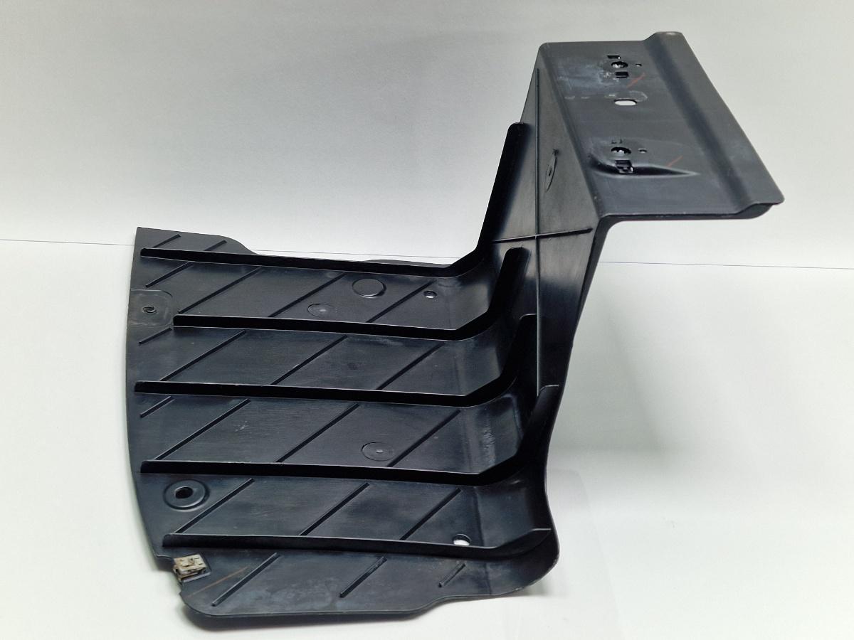 Scut protecție sub caroserie dreapta spate VOLKSWAGEN TIGUAN 5N_ 2013 2.0 TDI CFFB 103KW|140HP 2013