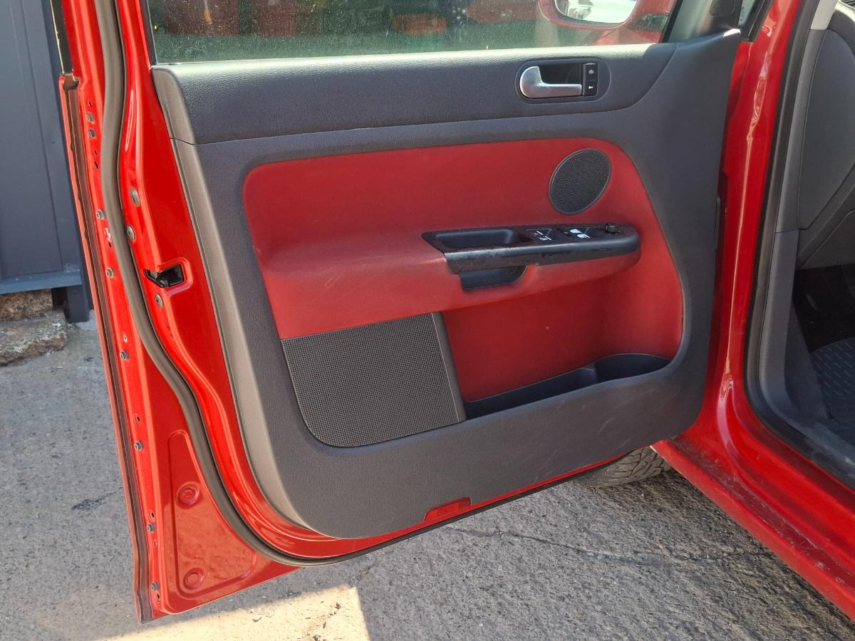 Maner interior portiera fata stanga VOLKSWAGEN GOLF PLUS 5M1, 521 2004 - 2013 1.9 1.9 TDI BKC, BLS, BXE