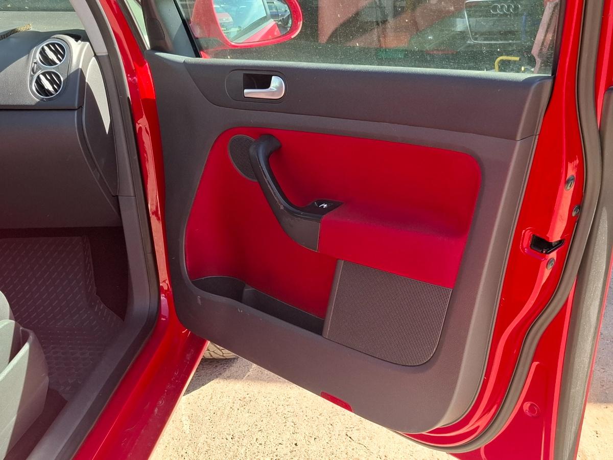 Tapițerie panou portieră față dreapta VOLKSWAGEN GOLF PLUS 5M1, 521 2006 1.9 TDI BXE 77KW|105HP 2006
