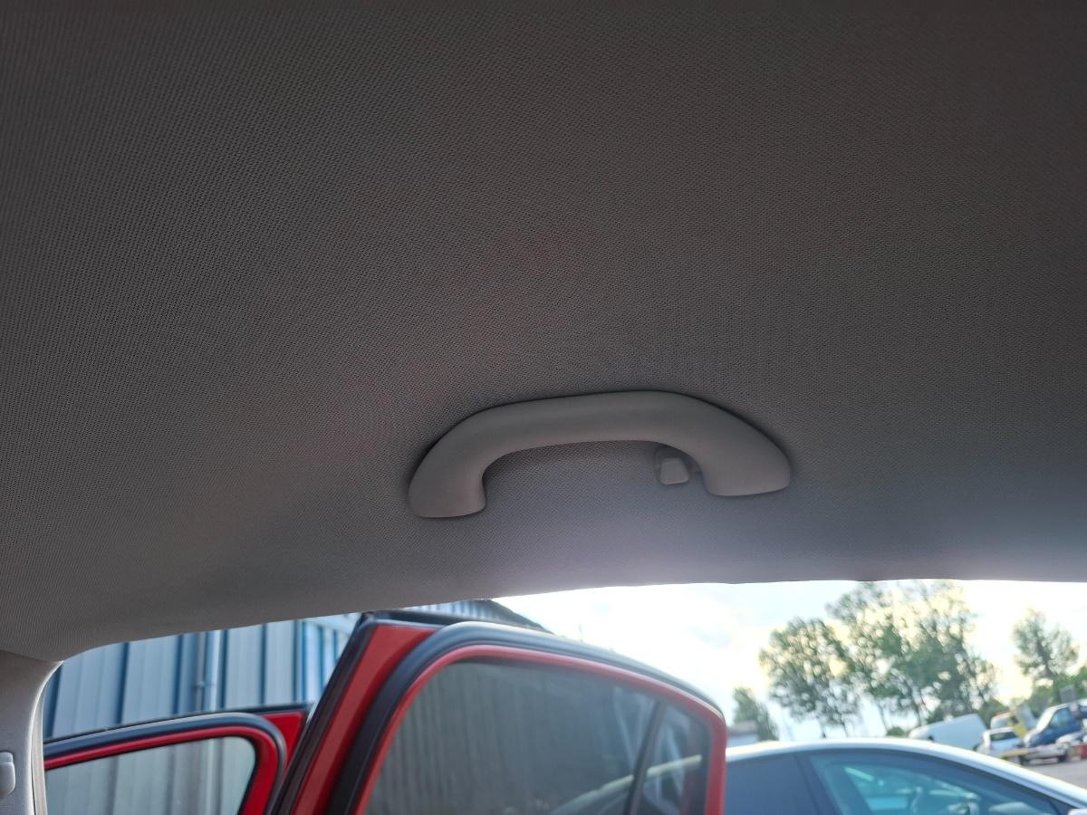 Maner de sustinere plafon spate dreapta VOLKSWAGEN GOLF PLUS 5M1, 521 2004 - 2013 1.9 TDI BKC, BLS, BXE