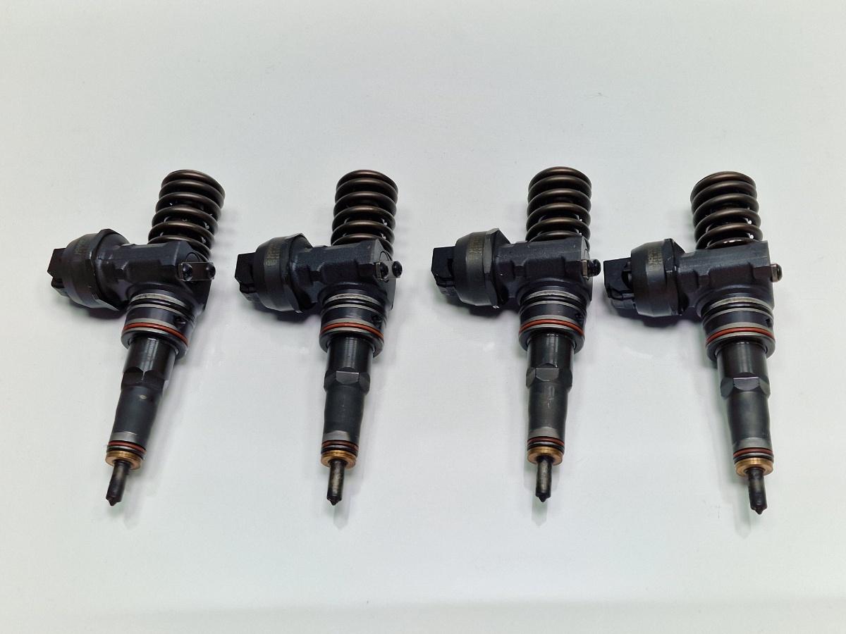 Injector combustibil VOLKSWAGEN GOLF IV 1J1 1997 - 2007 1.9 TDI ATD BOSCH 0414720037 038130073AJ
