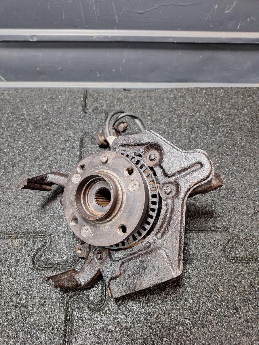 Fuzeta stanga fata VOLKSWAGEN POLO 6N2 1999 - 2001 1.0 1.0 ALD, AUC 6N0407255B