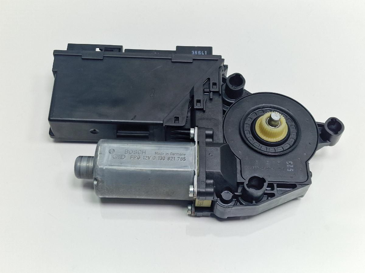 Motoras macara stanga fata AUDI A4 III 8EC, B7 2004 - 2008 2.0 2.0 TDI BPW BOSCH 0130821765 8E1959801H