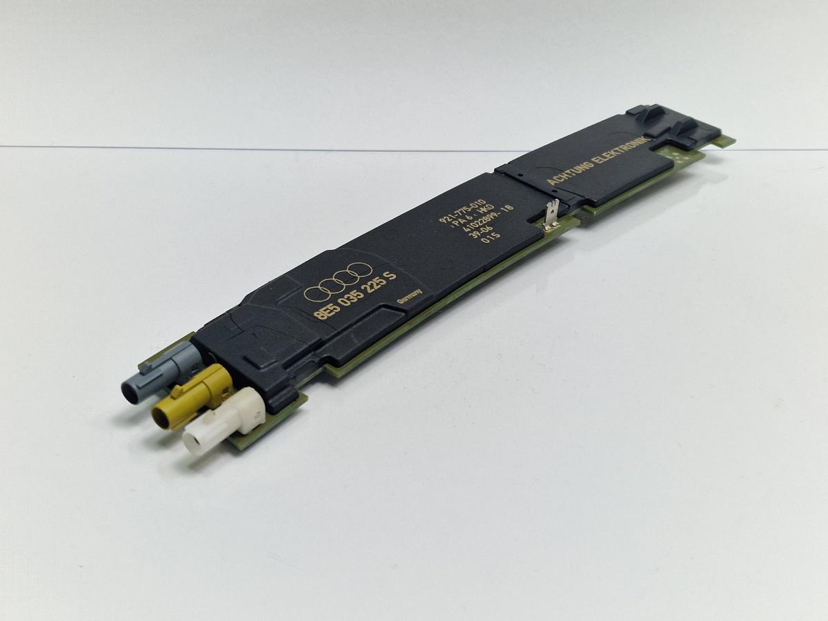 Amplificator radio AUDI A4 III 8EC, B7 2004 - 2008 2.0 TDI BPW 8E5035225S