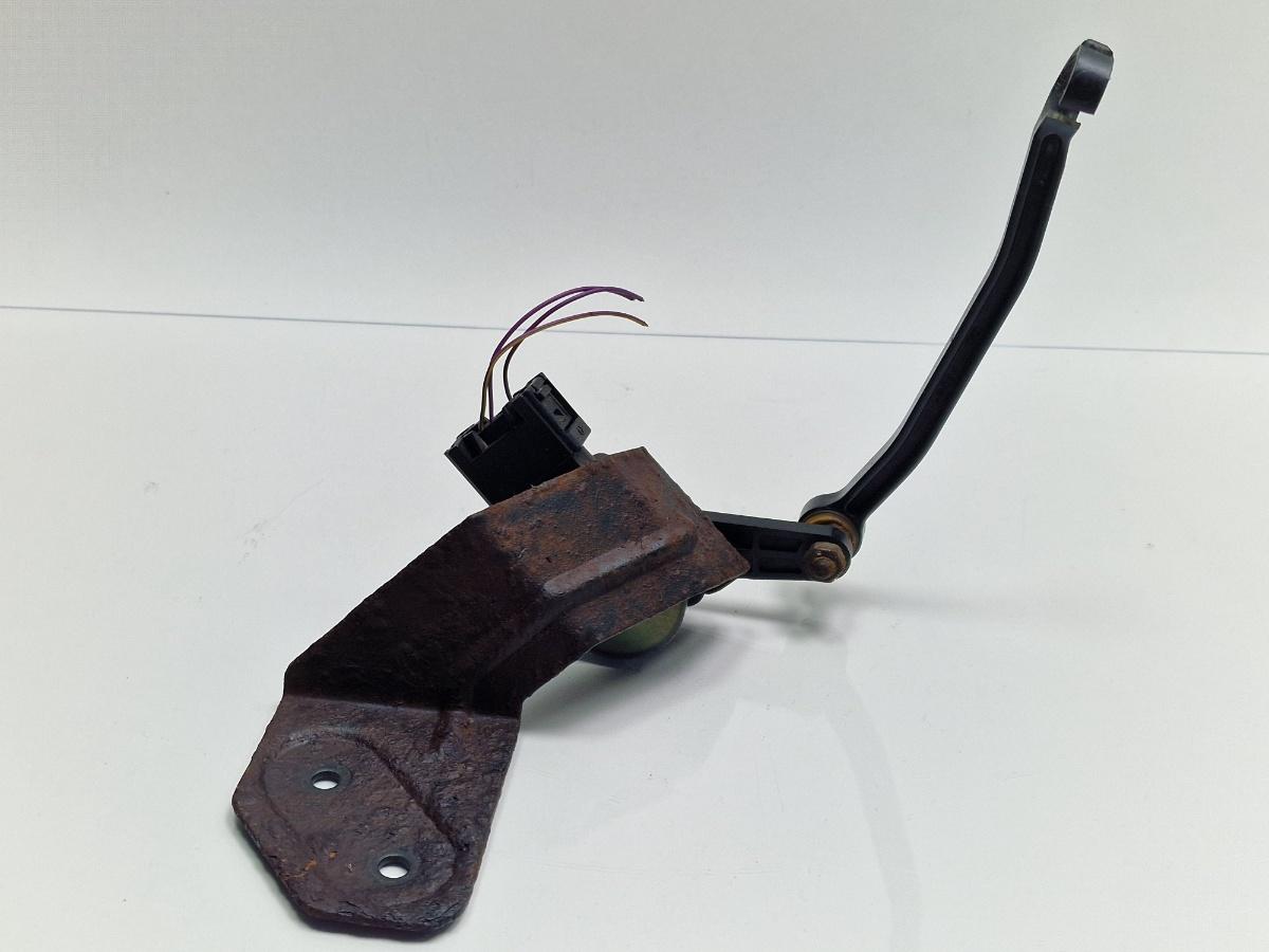 Senzor nivel balast far xenon AUDI A4 III 8EC, B7 2004 - 2008 2.0 TDI BPW HELLA 8E0907503