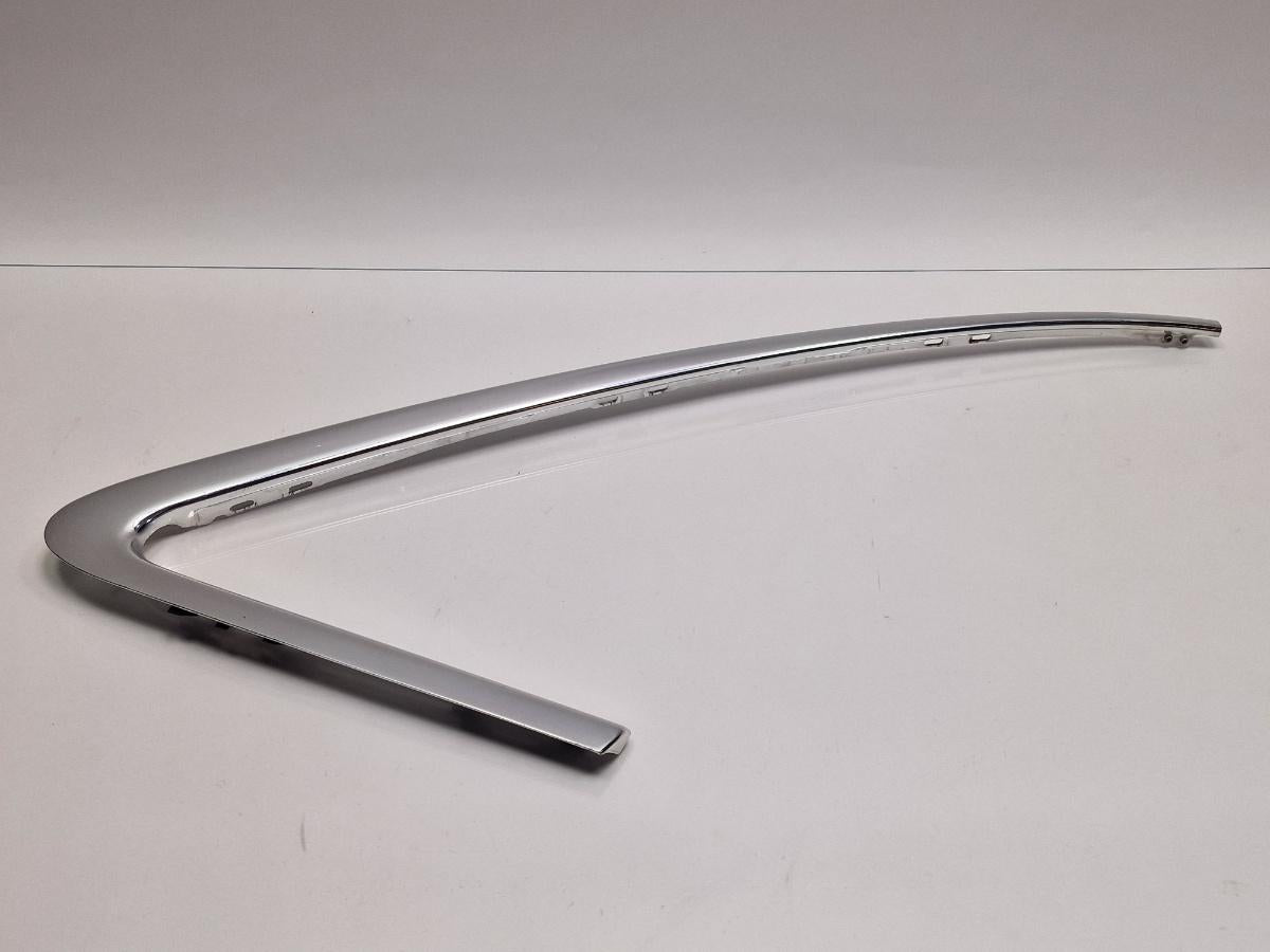 Ornament cromat geam fix dreapta spate AUDI A4 III 8EC, B7 2004 - 2008 2.0 TDI BPW 8E5853346E