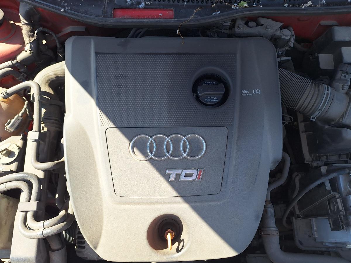 Capac motor (ornament) AUDI A3 8L1 1996 - 2006 1.9 TDI ASZ