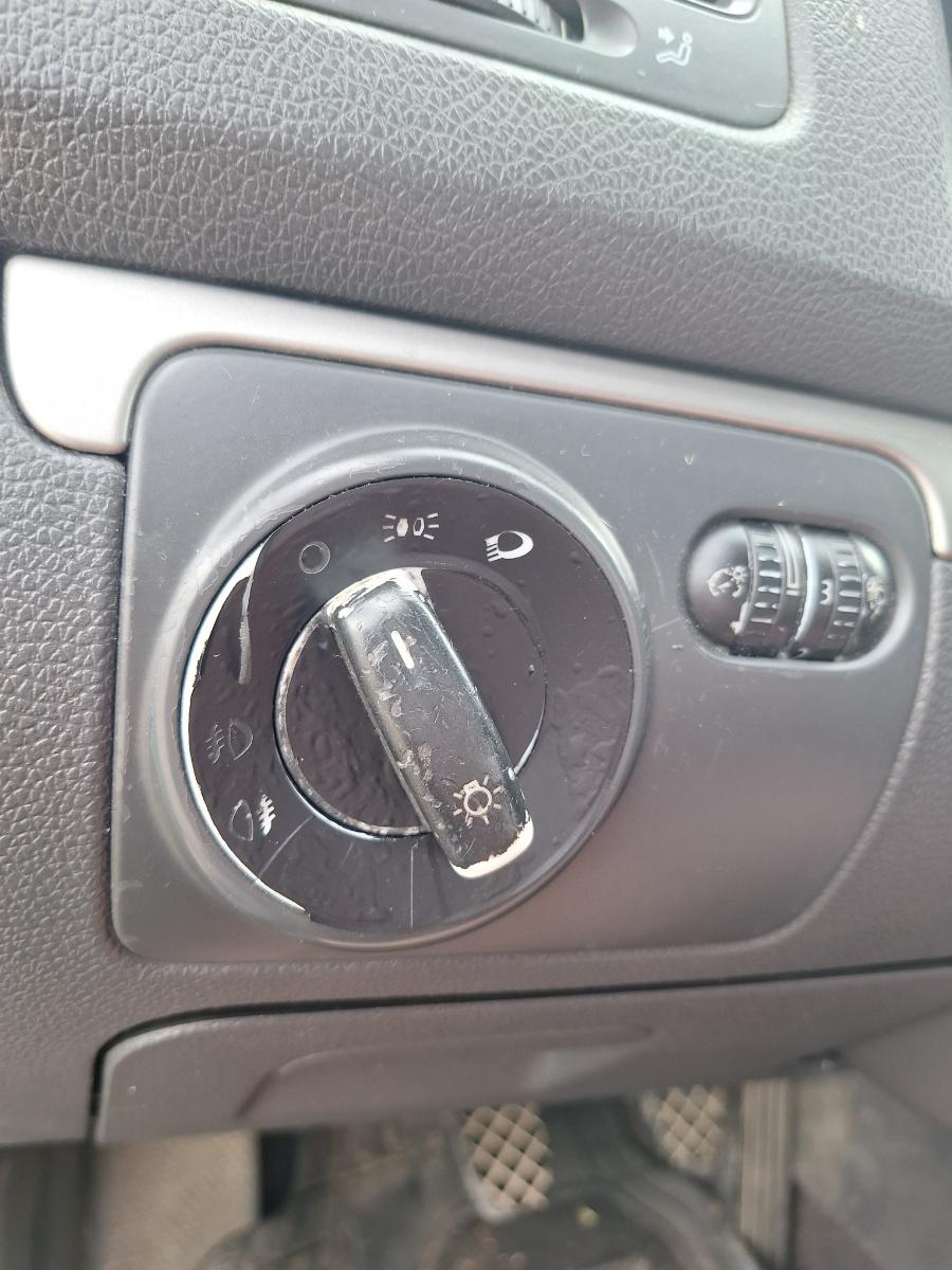 Bloc lumini VOLKSWAGEN GOLF V 1K1 2003 - 2009 1.9 TDI BKC, BLS, BXE