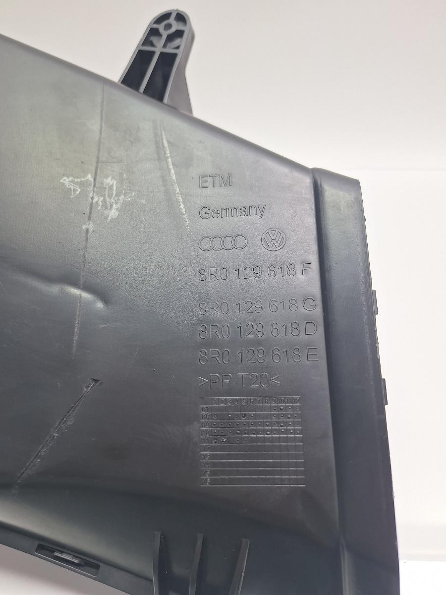 Rezonator admisie AUDI Q5 8RB 2008 -> 2.0 TDI quattro CAHA, CGLB, CMGA 8R0129618F