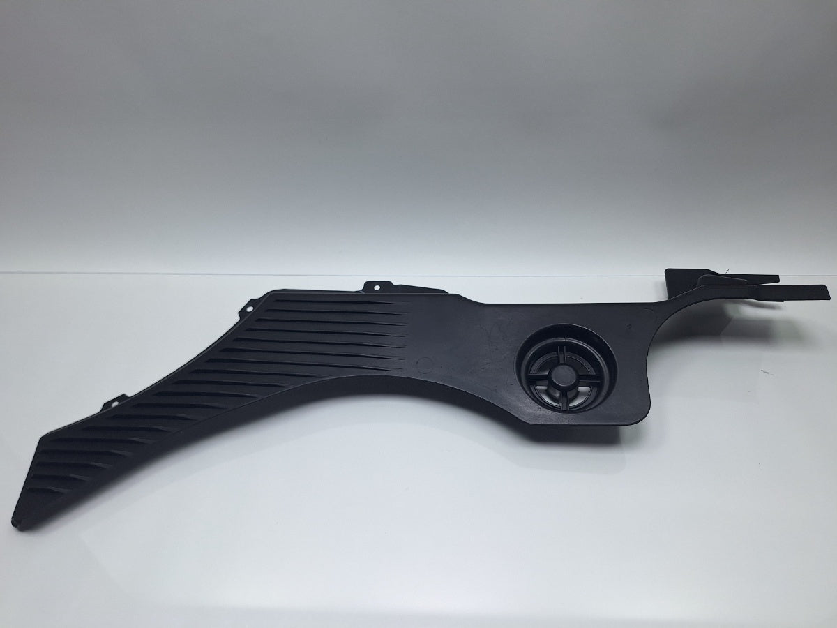 Protectie sub caroserie/scut dreapta AUDI Q5 8RB 2008 -> 2.0 TDI quattro CAHA, CGLB, CMGA 8R0825216A
