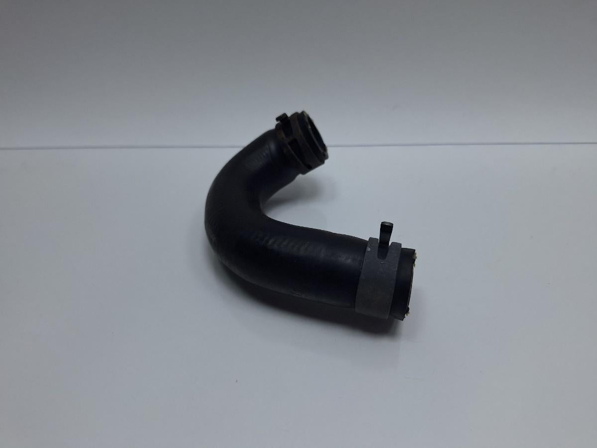 Furtun apa AUDI Q5 8RB 2008 -> 2.0 TDI quattro CAHA, CGLB, CMGA 03L121157AE