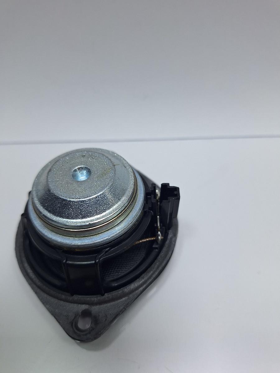Difuzor plansa central BANG&OLUFSEN AUDI Q5 8RB 2008 -> 2.0 TDI quattro 8R0035397A