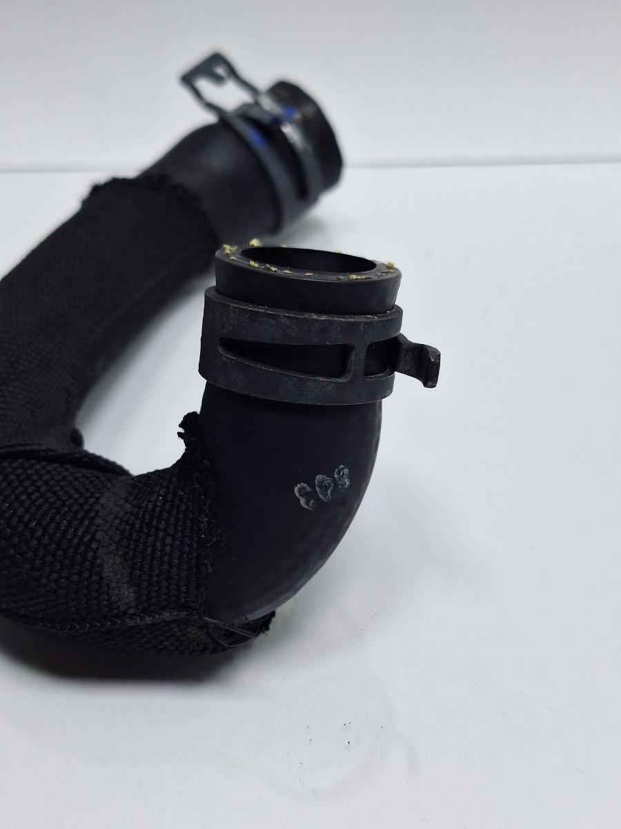 Furtun apa AUDI Q5 8RB 2008 -> 2.0 TDI quattro CAHA, CGLB, CMGA 8R0121448J