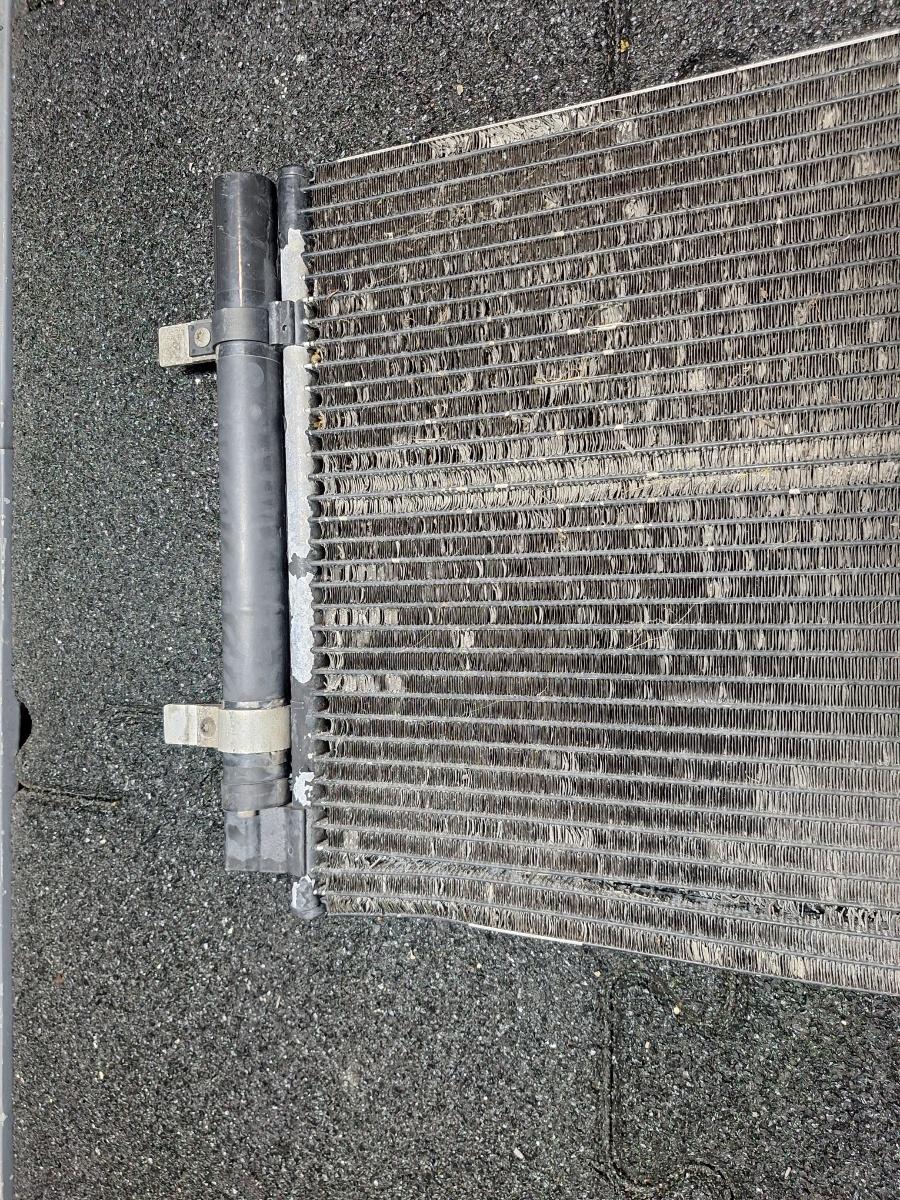 Radiator racire AC (condensator) AUDI Q5 8RB 2008 -> 2.0 TDI quattro CAHA, CGLB, CMGA 8K0260403AB