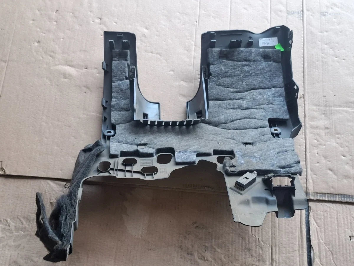Ornament panou de bord stanga AUDI A4 IV Avant 8K5, B8 2007 - 2015 2.0 TDI CAGA, CJCA, CMEA, CMFA 8K1863075A