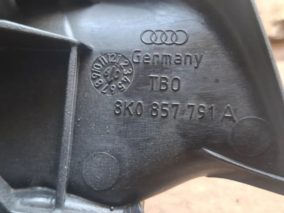 Ornament centura de siguranta stanga spate AUDI A4 IV Avant 8K5, B8 2007 - 2015 2.0 TDI CAGA, CJCA, CMEA, CMFA 8K0857791A