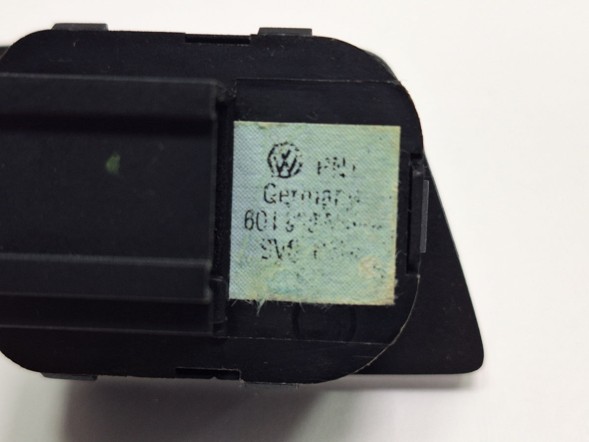 Buton reglaj oglinzi VOLKSWAGEN POLO 9N_ 2001 - 2012 1.4 TDI AMF, BAY 6Q1959565D