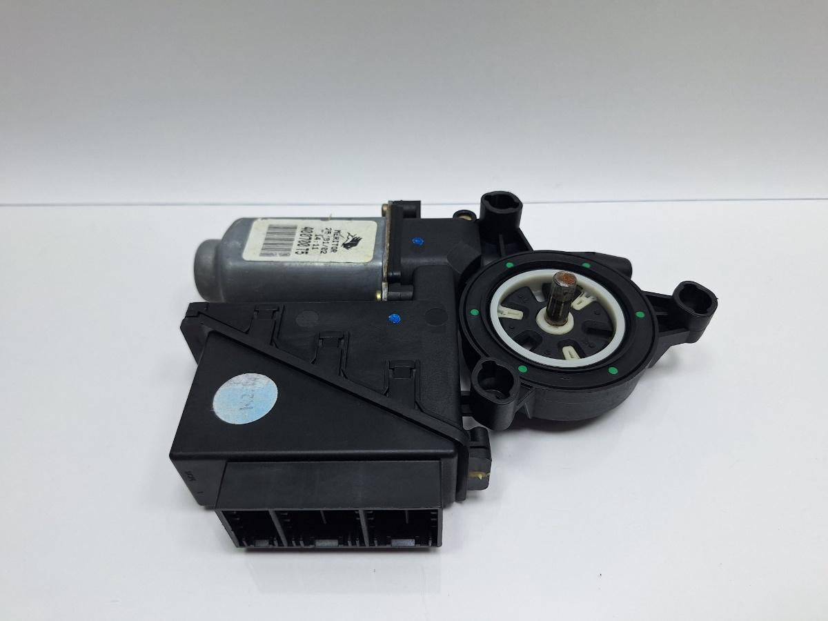 Motoras geam dreapta fata VOLKSWAGEN POLO 9N_ 2001 - 2012 1.4 TDI AMF, BAY 6Q2959801A