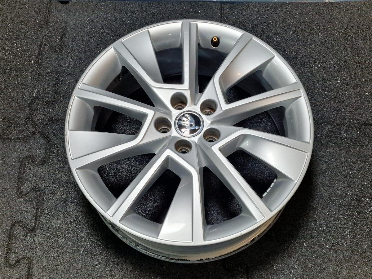 Jante din aliaj R17 SKODA KAMIQ 2022 1.5 TSI ACT EVO DPCA 110KW|148HP 2022