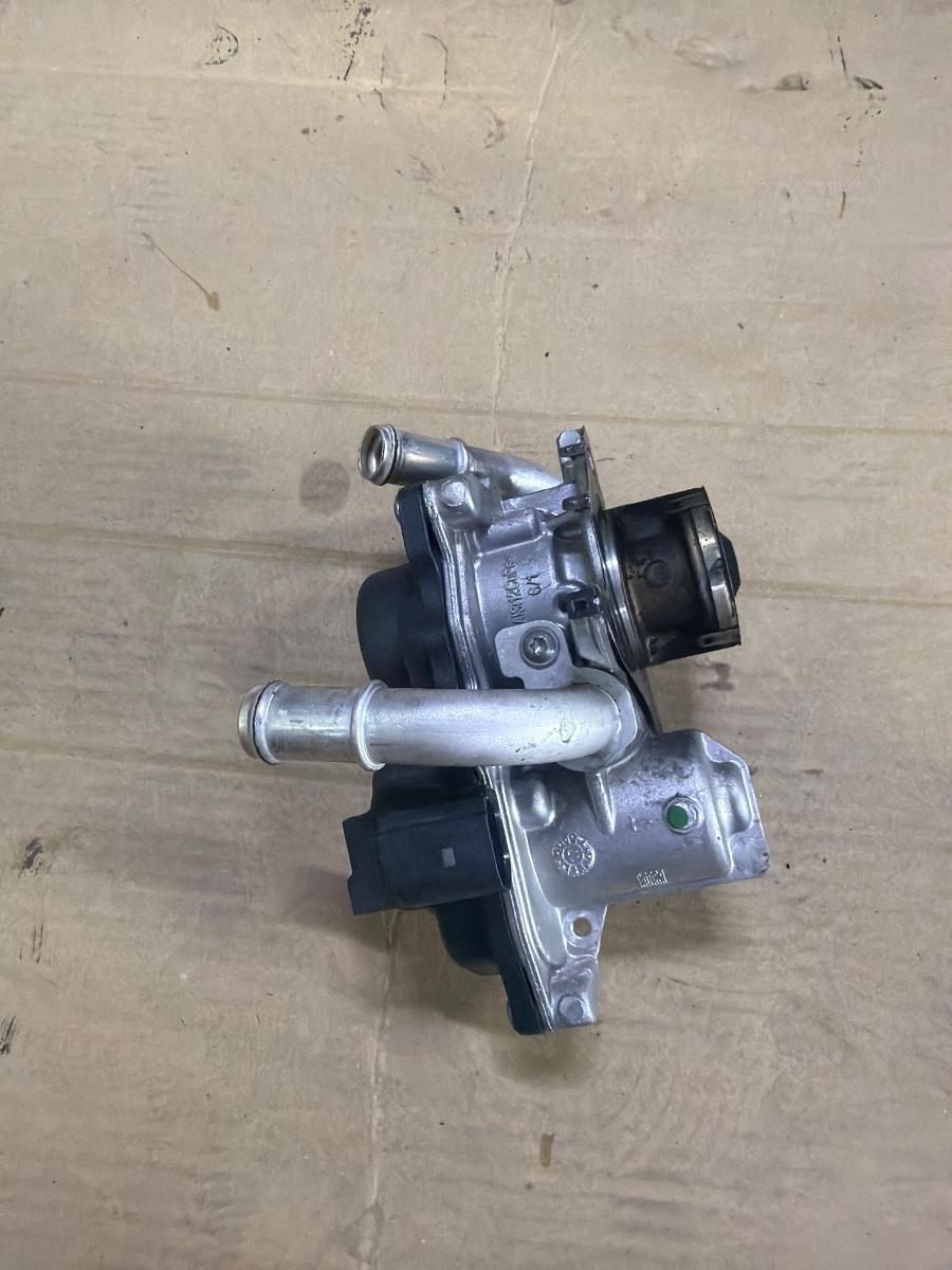 Supapa EGR AUDI A6 IV Avant 4G5, C7, 4GD 2011 - 2018 2.0 TDI CSUD, DDCB 04L131501S