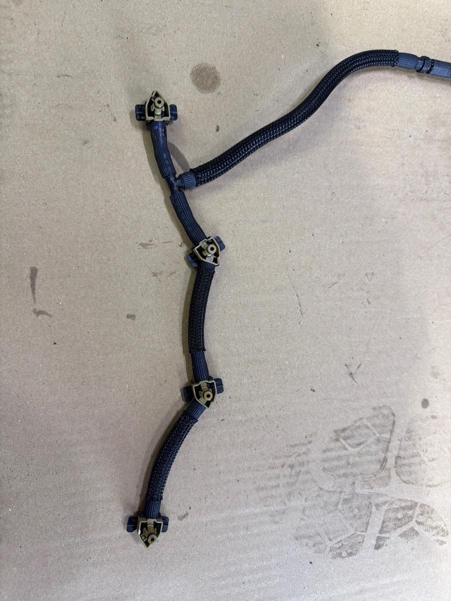 Furtun retur combustibil AUDI A6 IV Avant 4G5, C7, 4GD 2011 - 2018 2.0 TDI CSUD, DDCB 04L130235P
