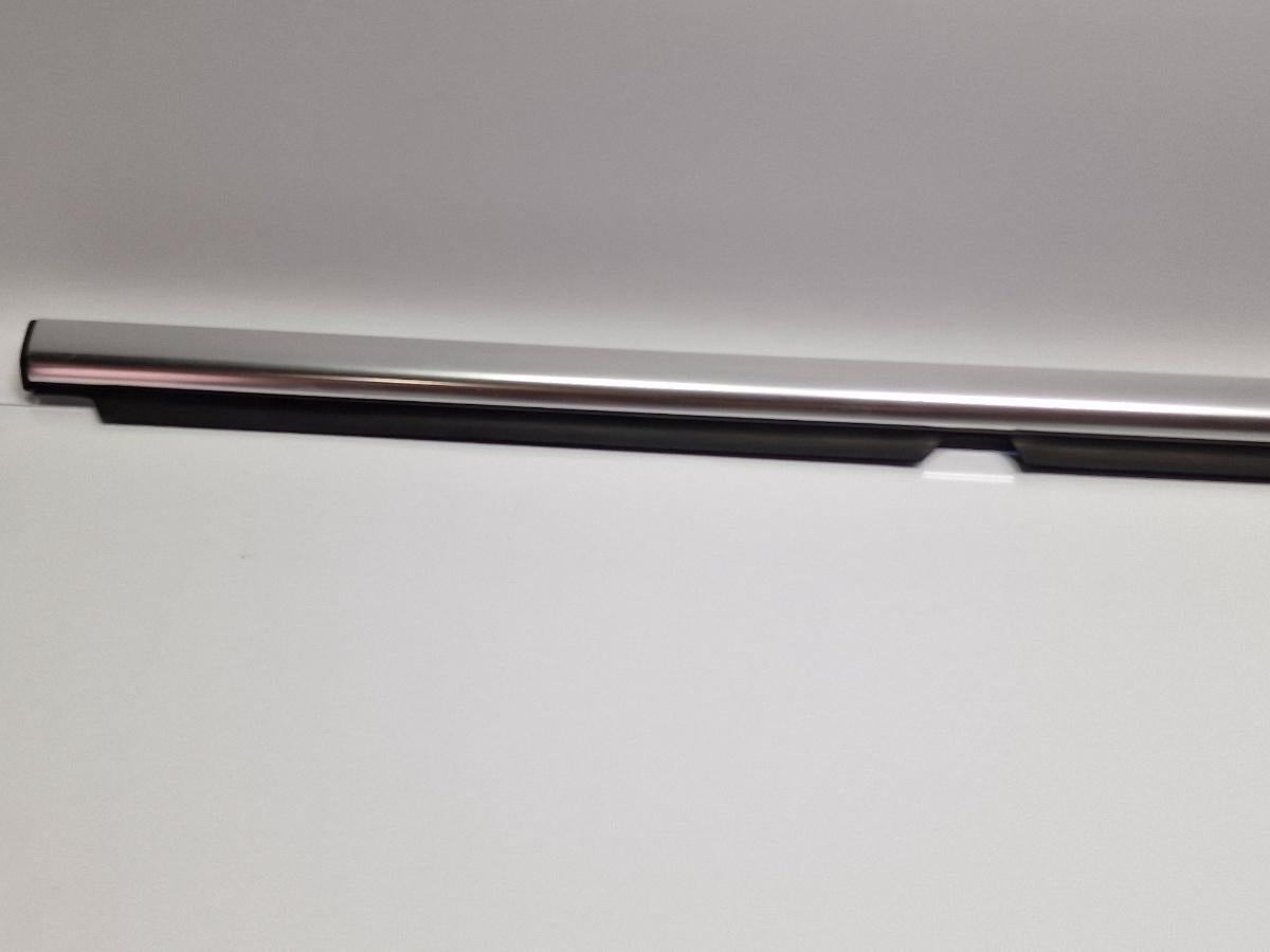 Perie geam usa stanga spate VOLKSWAGEN TIGUAN 5N_ 2007 -> 2.0 TDI CBAB, CFFB 5N0839475F
