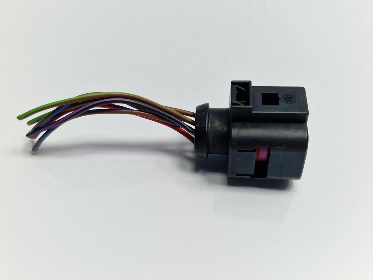 Mufa conector 6 pini SKODA FABIA Combi 6Y5 2007 1.2 BME 47KW|64HP 2007