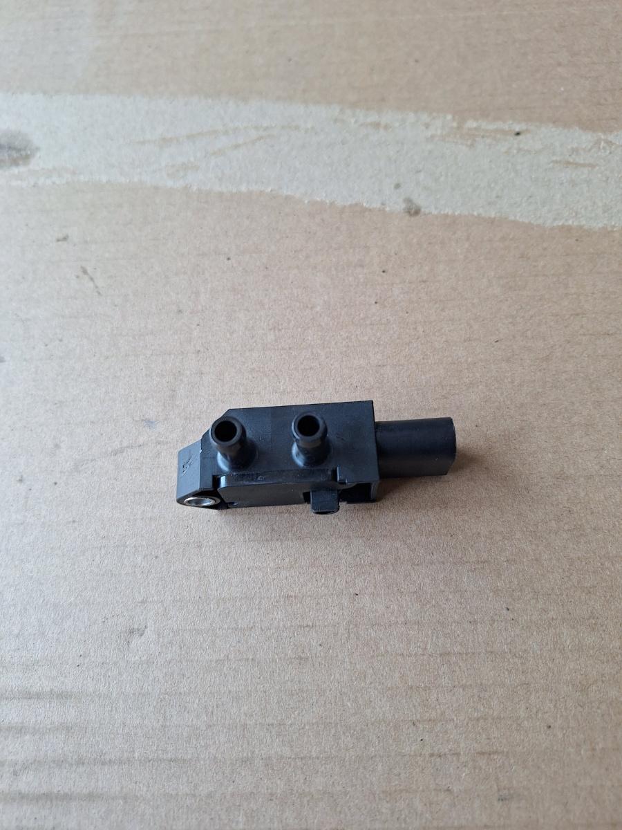 Senzor de presiune gaze de esapament AUDI A6 IV Avant 4G5, C7, 4GD 2011 - 2018 2.0 TDI CSUD, DDCB 03L906051B