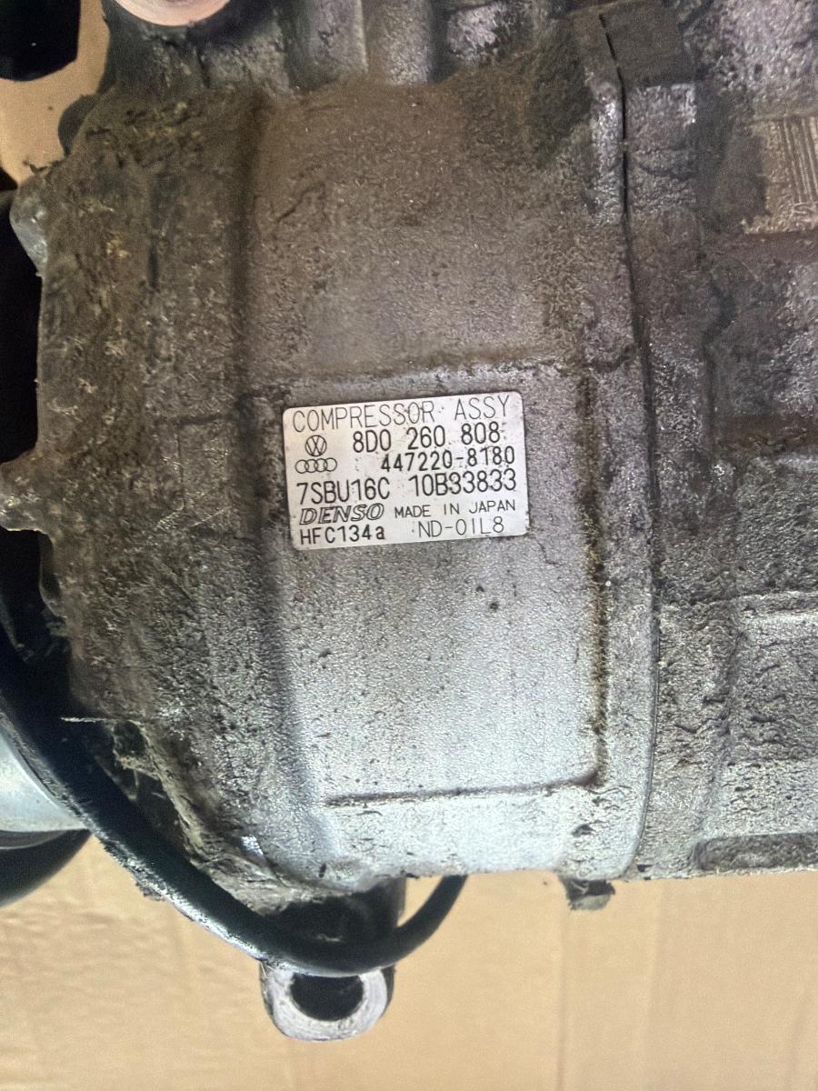 Compresor AC VOLKSWAGEN PASSAT 3B3 2000 - 2005 1.9 TDI AVF, AWX 8D0250808