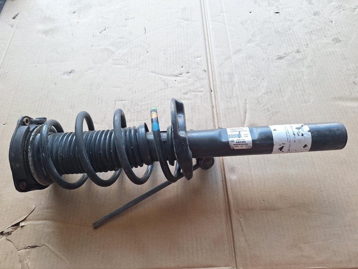 Amortizor fata cu arc elicoidal VOLKSWAGEN JETTA IV 162, 163, AV3, AV2 2009 -> 1.6 TDI CAYC 5C0413031AF