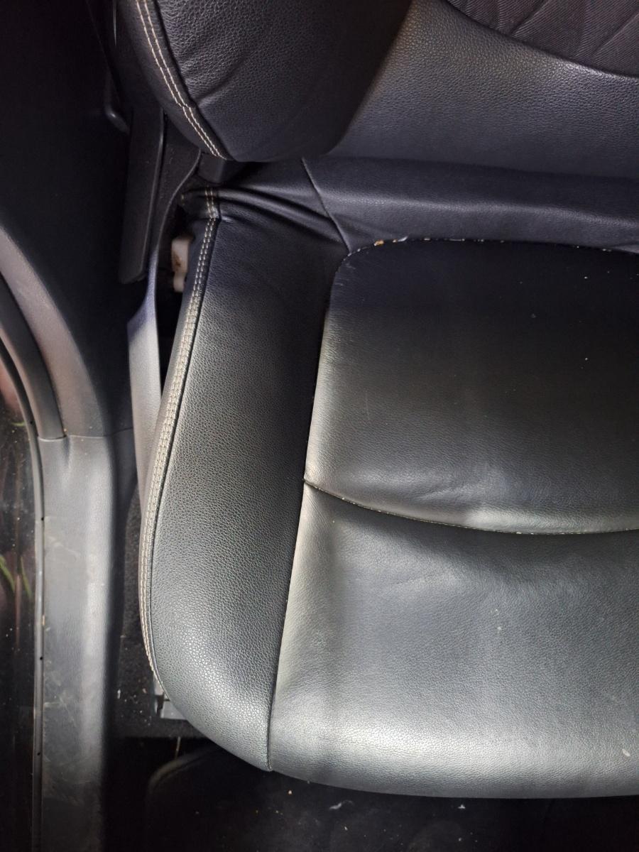 Baza sezut scaun fata pasager dreapta de piele cu incalzire TOYOTA COROLLA _E21_ 2018 -> 1.8 Hybrid 2ZR-FXE