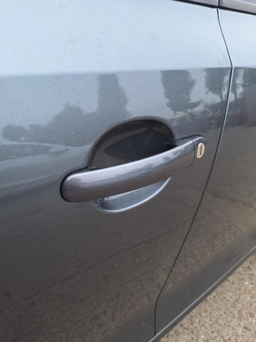 Maner exterior portiera stanga fata VOLKSWAGEN JETTA VI 162/163 2010 - 2018 2.0 TDI CLCA, CUUA 5N0837205M