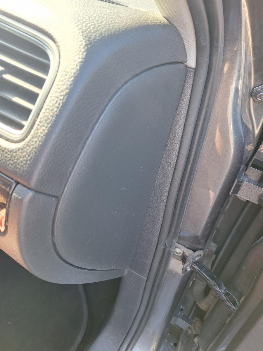Ornament capat lateral panou de bord dreapta VOLKSWAGEN JETTA VI 162/163 2010 - 2018 2.0 TDI CLCA, CUUA
