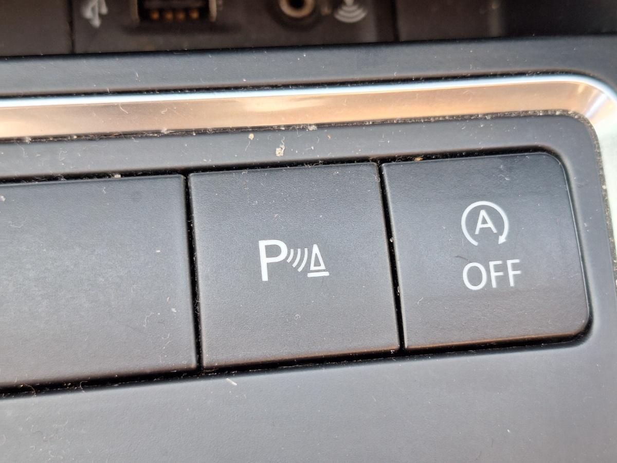 Comutator pornire/oprire motor VOLKSWAGEN JETTA VI 162/163 2018 2.0 TDI CUUA 81KW|110HP 2018