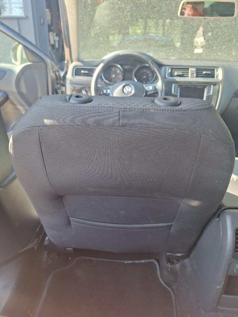 Scaun fata sofer stanga cu incalzire VOLKSWAGEN JETTA VI 162/163 2010 - 2018 2.0 TDI CLCA, CUUA