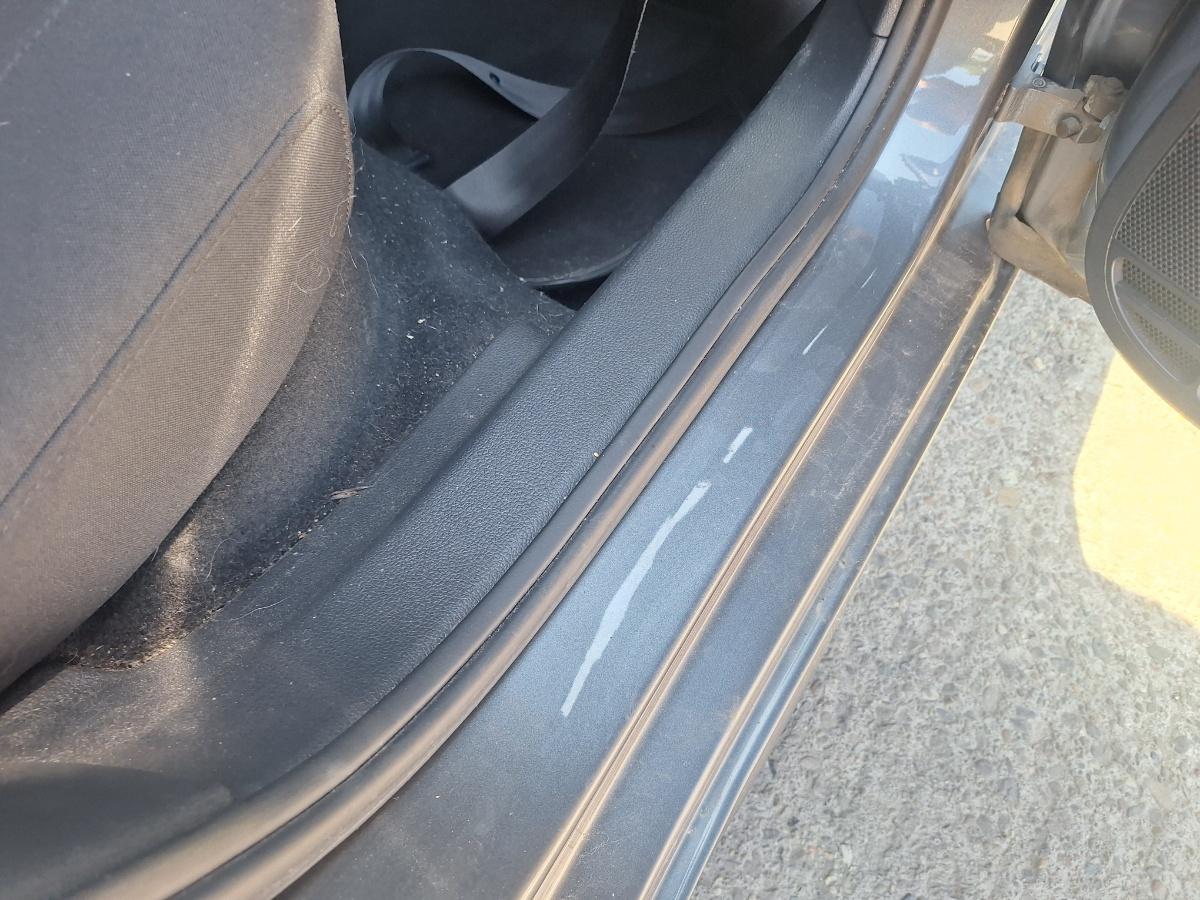 Cheder portiera spate (pe caroserie) dreapta VOLKSWAGEN JETTA VI 162/163 2010 - 2018 2.0 TDI CLCA, CUUA