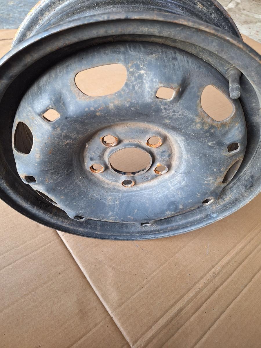 Janta din otel R14 SKODA FABIA Combi 6Y5 2000 - 2007 1.2 AZQ, BME, SKODA FABIA II 542 2006 - 2014 1.2 BBM, CHFA 5Jx14H2 ET35 6Q0601027R