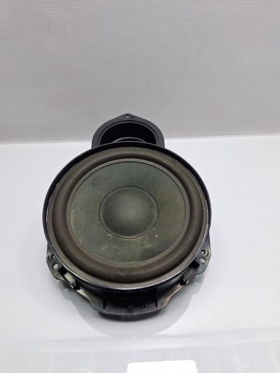 Boxa usa fata VOLKSWAGEN PASSAT Variant 3C5 2005 - 2011 2.0 TDI 16V BKP, CBAB 3C0035454