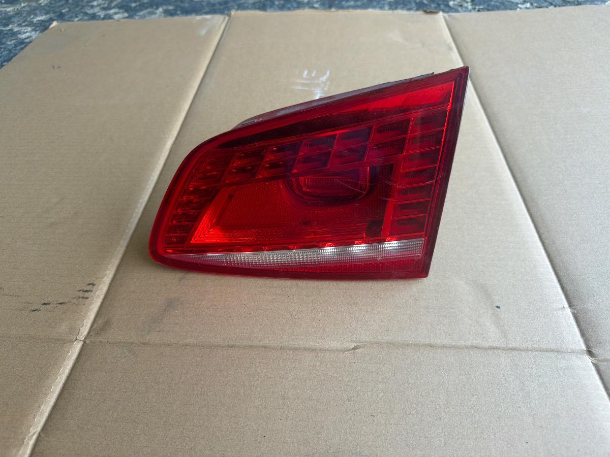 Stop hayon dreapta VOLKSWAGEN PASSAT 365 2010 - 2014 2.0 TDi BlueMotion CFFB 3AF945308E