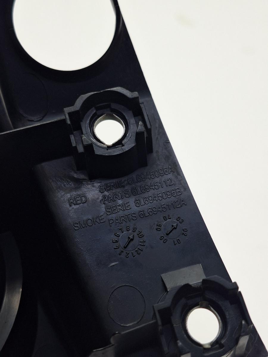 Stop dreapta SEAT IBIZA IV 6L1 2002 - 2009 6L6945096A