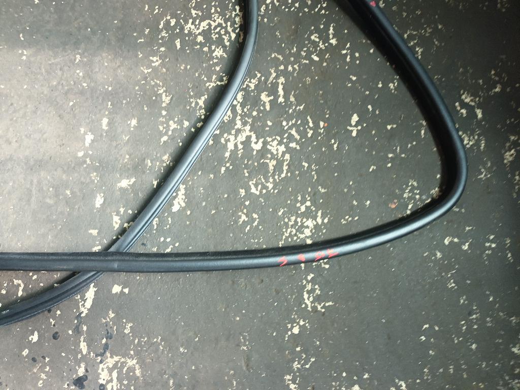 CHEDER PORTIERA BMW F15 X5 F85 SPATE, STANGA DREAPTA 51727289689, 7289689, 51727289639, 7289639